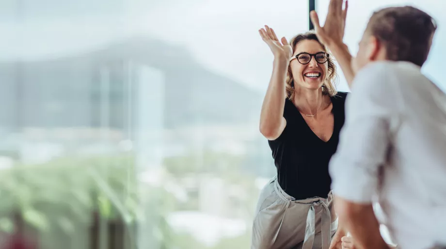 10 idées pour célébrer les réussites et apprendre des échecs en entreprise