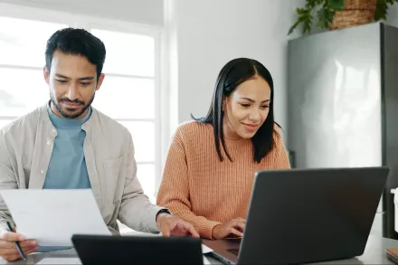 couple qui travaille dans la même entreprise