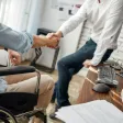 interaction professionnel avec un travailleur handicapé