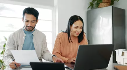 couple qui travaille dans la même entreprise